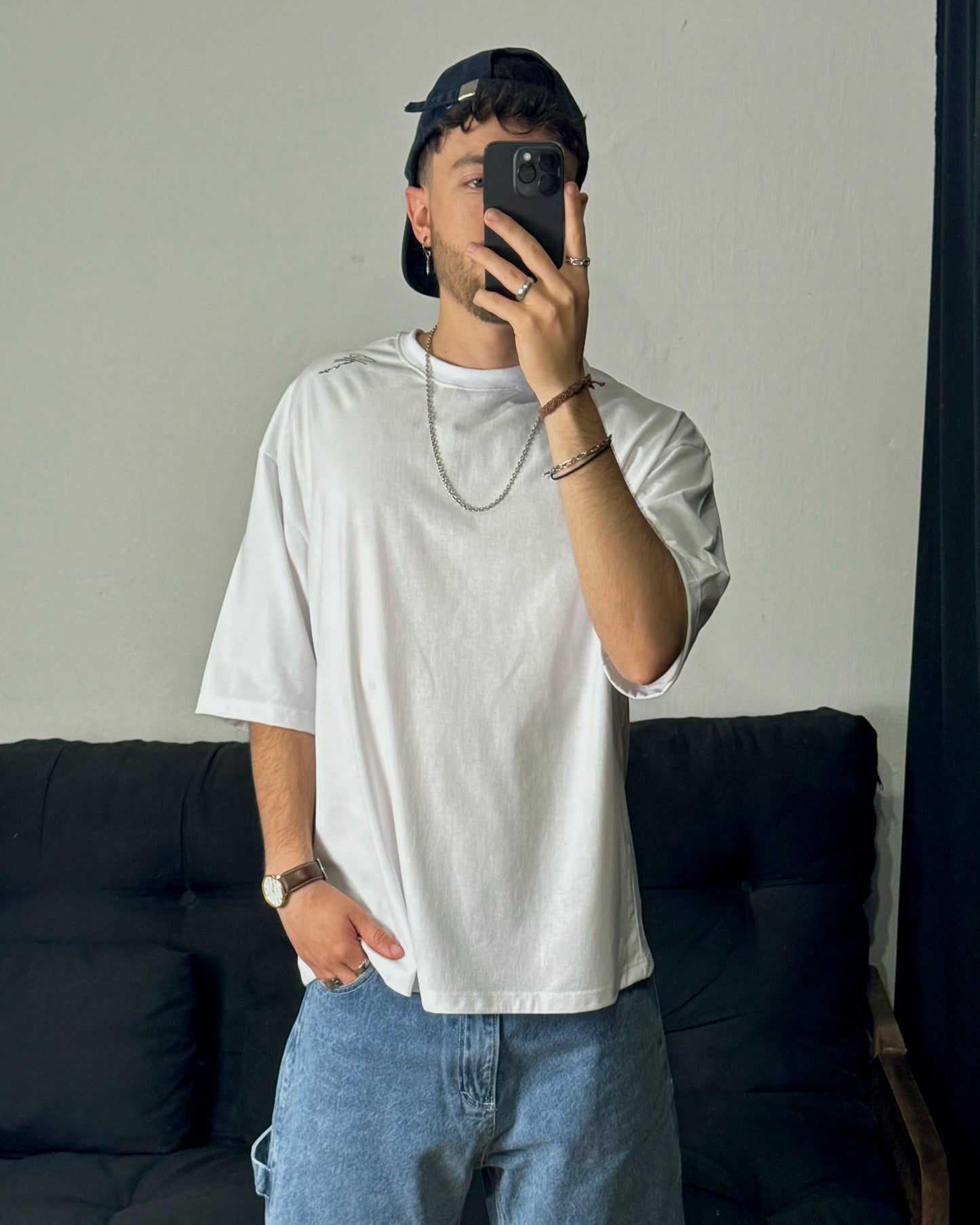 REMERA OVER-BOXY blanca