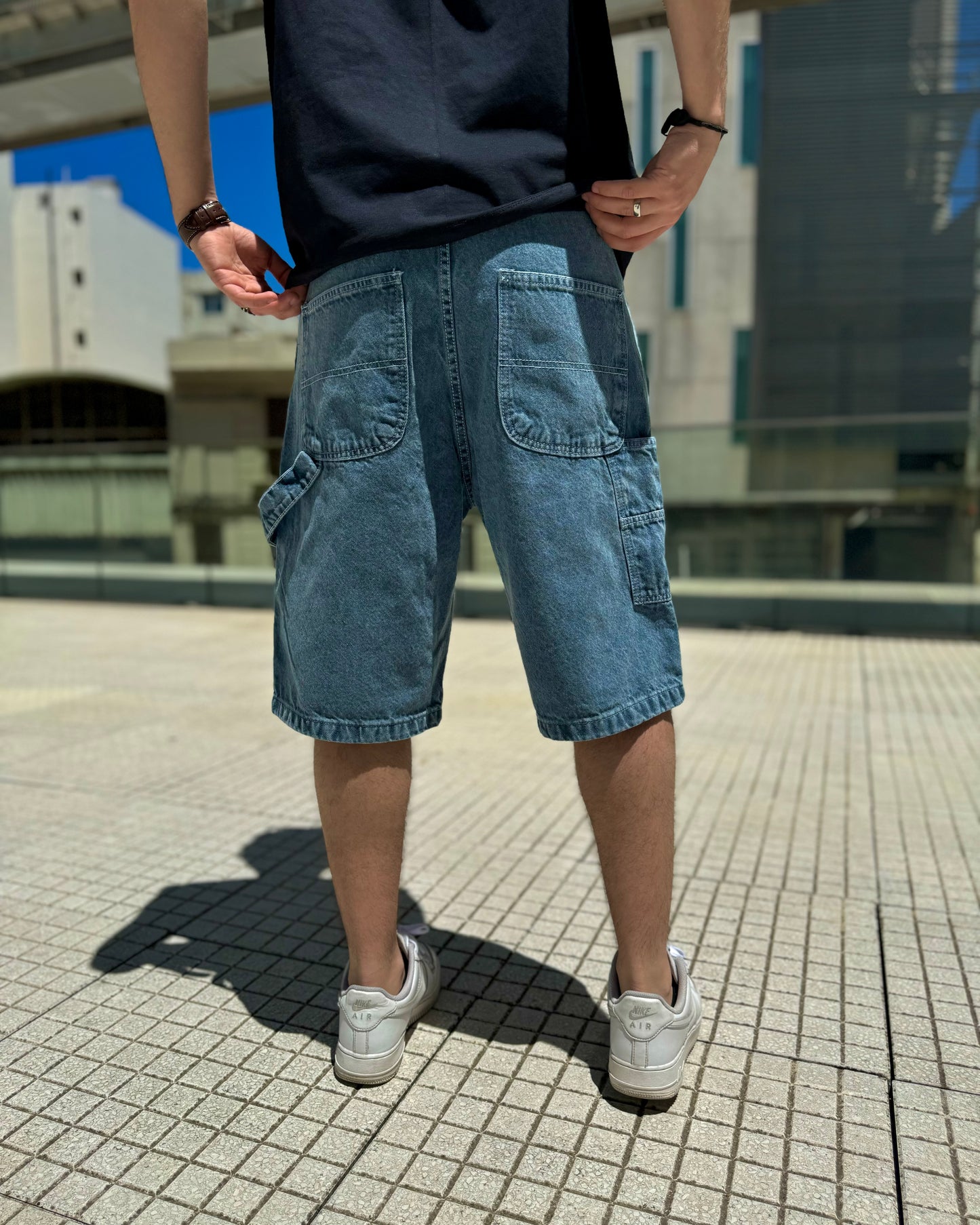 BERMUDA SKY Carpenter