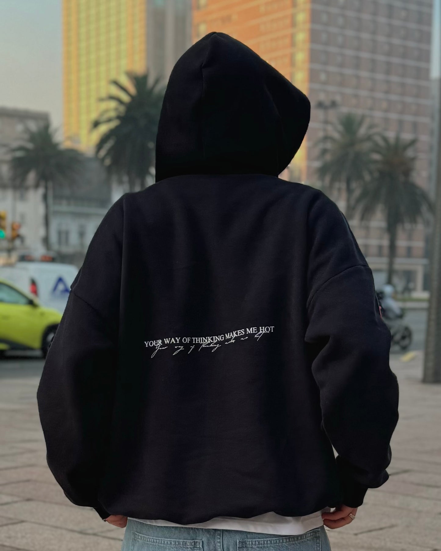 HOODIE Boxy - Thinking