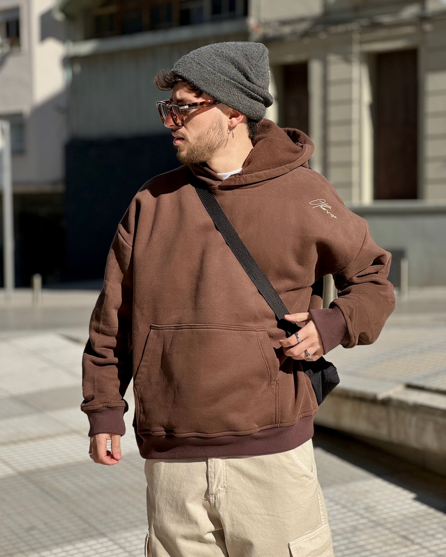 HOODIE CHOCOLATE GOLD