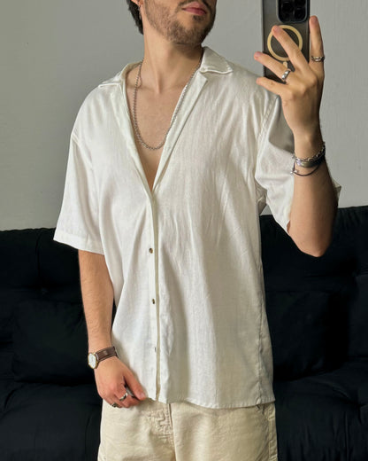 CAMISA OVER white