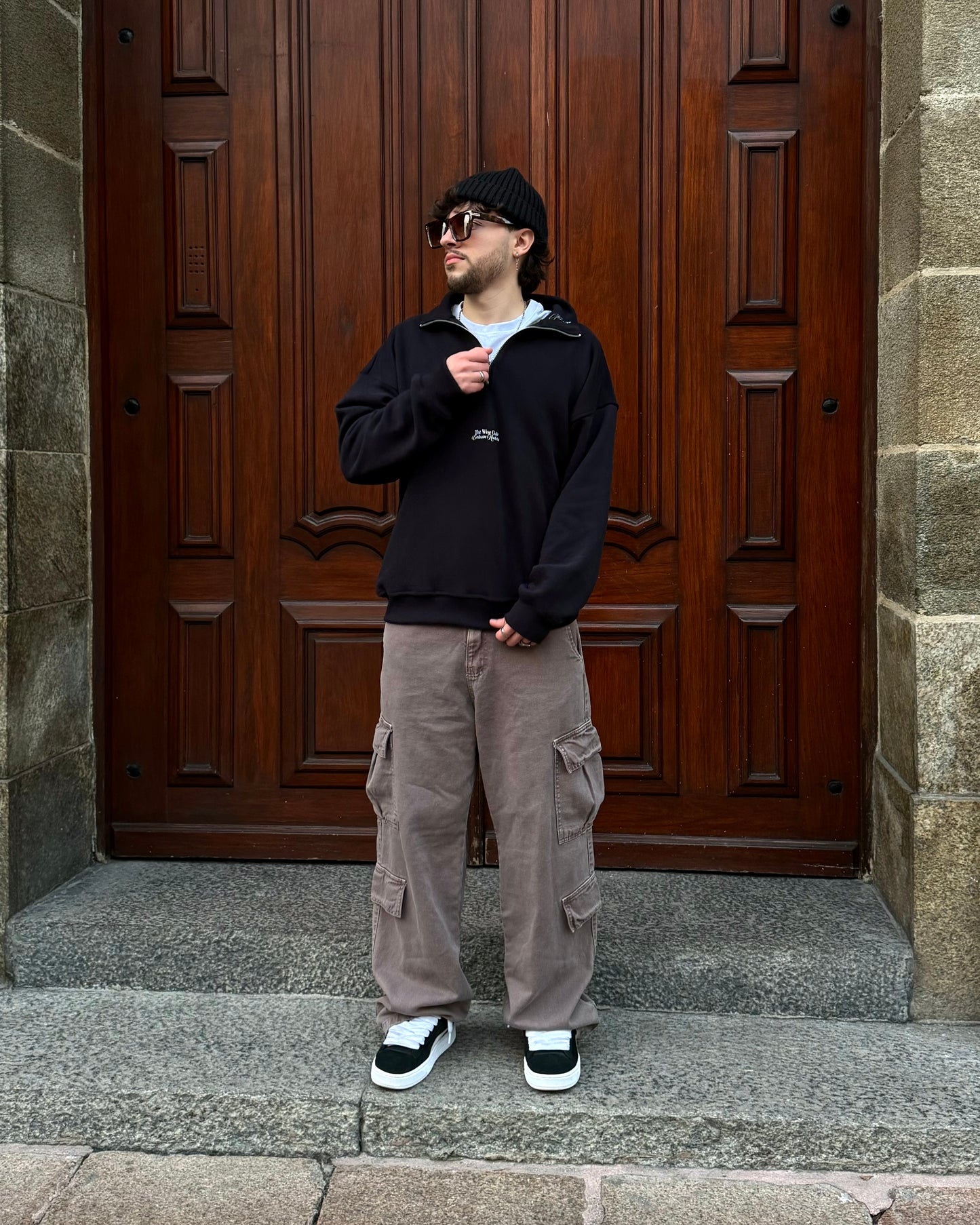 BUZO Boxy Negro - Exclusive